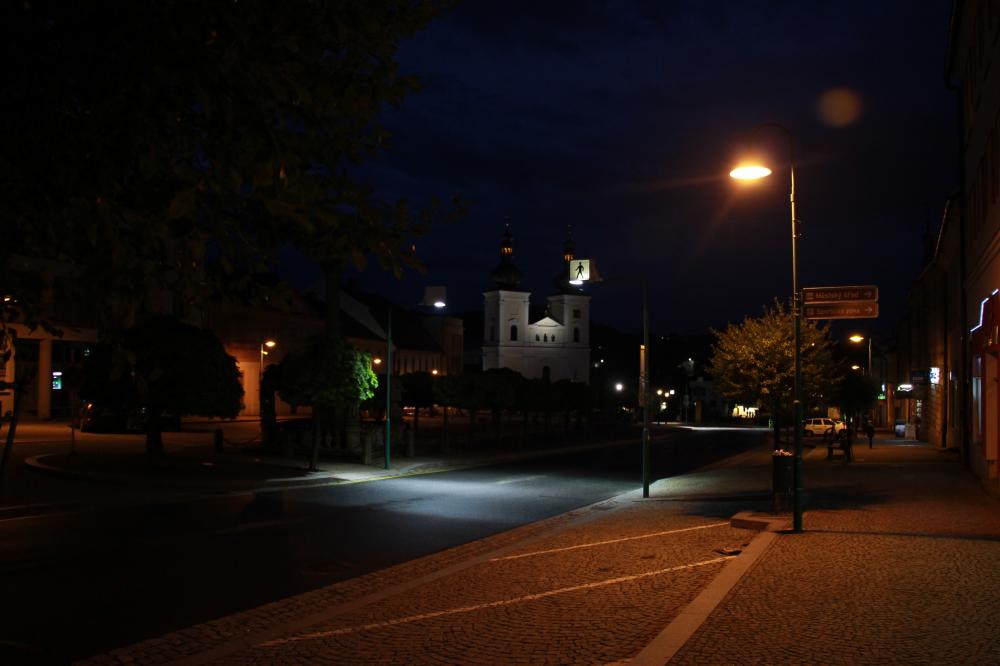 Noční náměstí 5